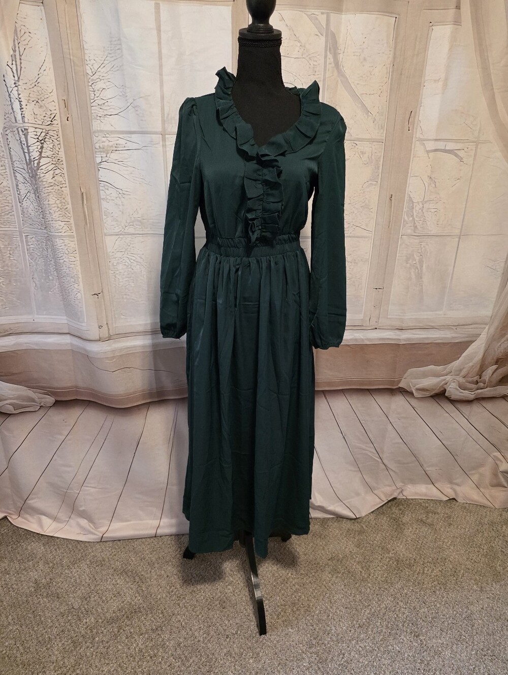 Women's Dark Green Ruffle-Trim Long Sleeve Midi Dress